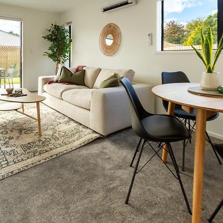 דירות כרייסטצ'רץ' Riccarton 2 Bed 1 Bath W/Garage מראה חיצוני תמונה