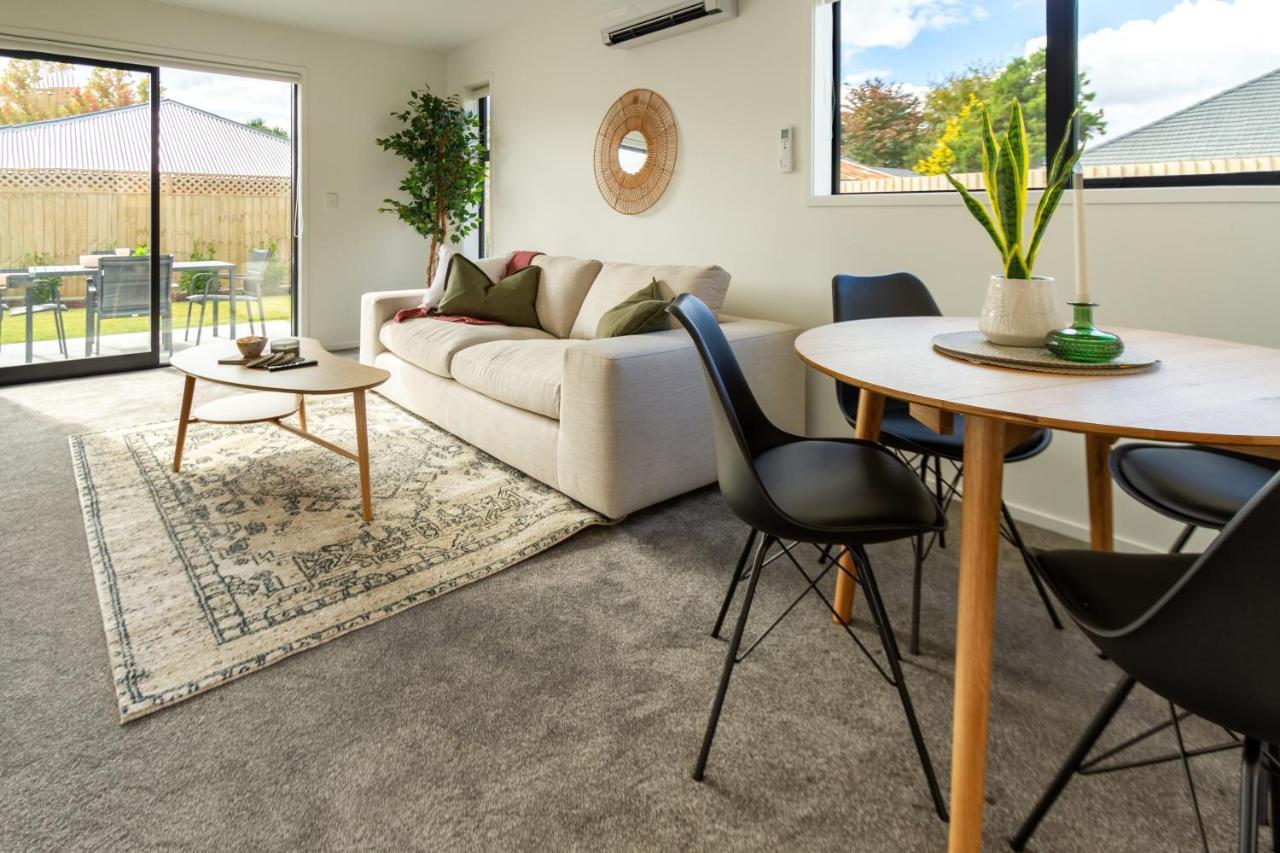 דירות כרייסטצ'רץ' Riccarton 2 Bed 1 Bath W/Garage מראה חיצוני תמונה