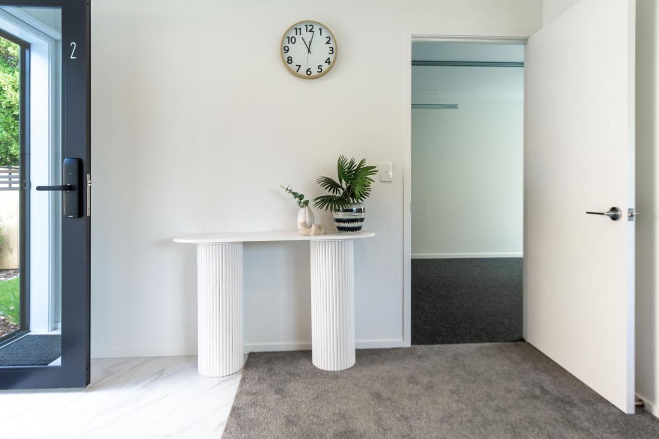 דירות כרייסטצ'רץ' Riccarton 2 Bed 1 Bath W/Garage מראה חיצוני תמונה