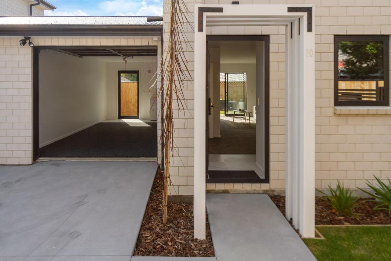 דירות כרייסטצ'רץ' Riccarton 2 Bed 1 Bath W/Garage מראה חיצוני תמונה